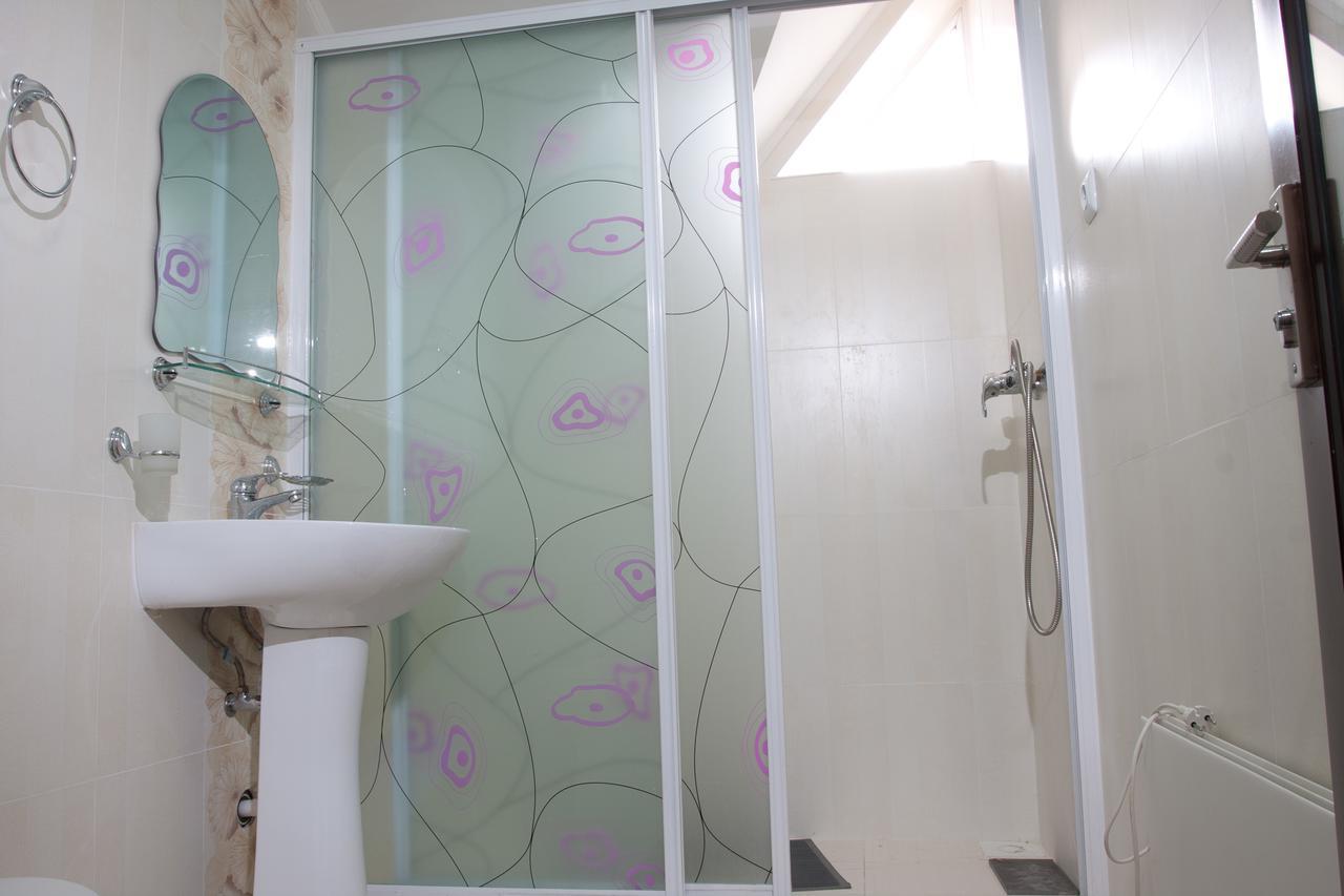 Zlata Inn Tamchy Phòng bức ảnh