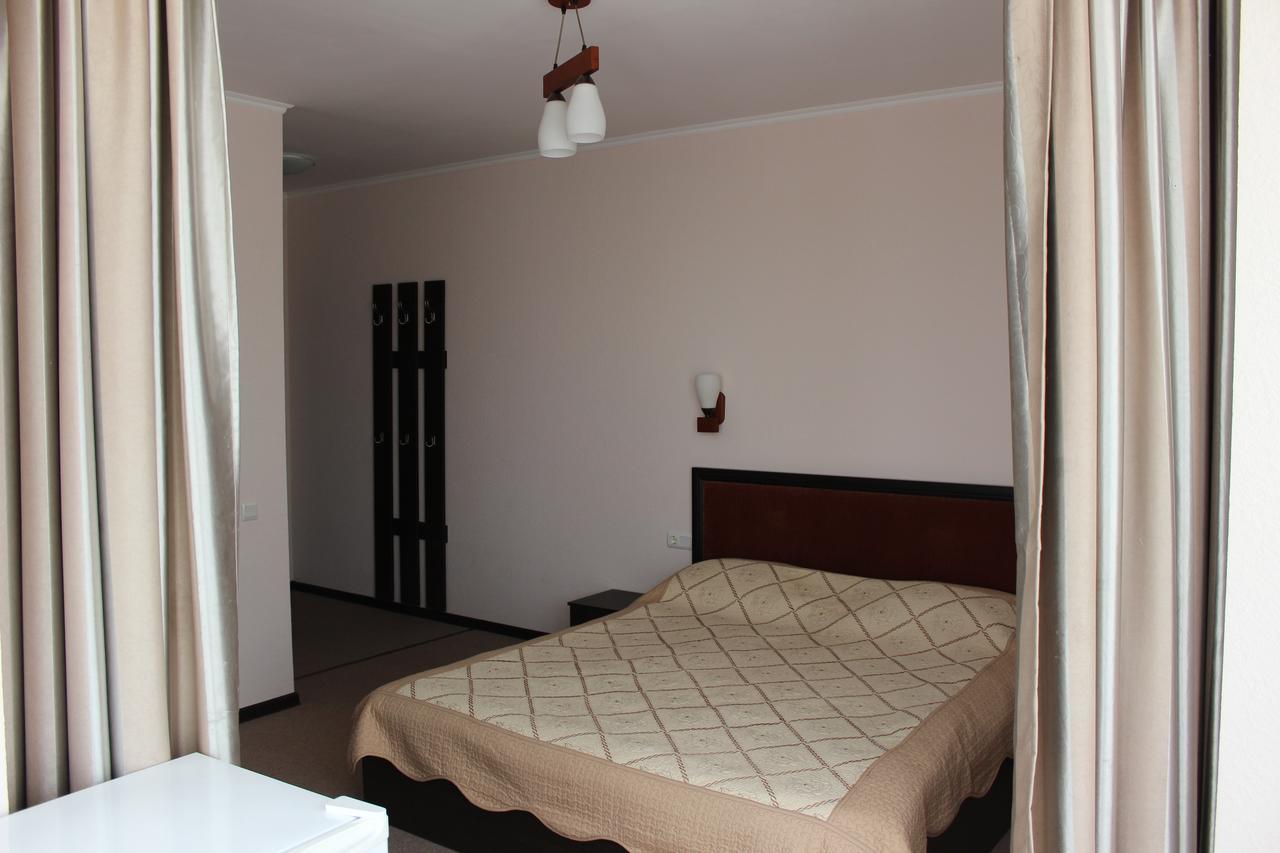Zlata Inn Tamchy Phòng bức ảnh