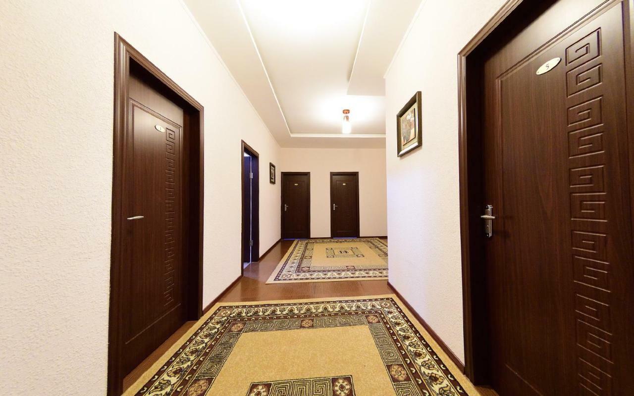 Zlata Inn Tamchy Ngoại thất bức ảnh