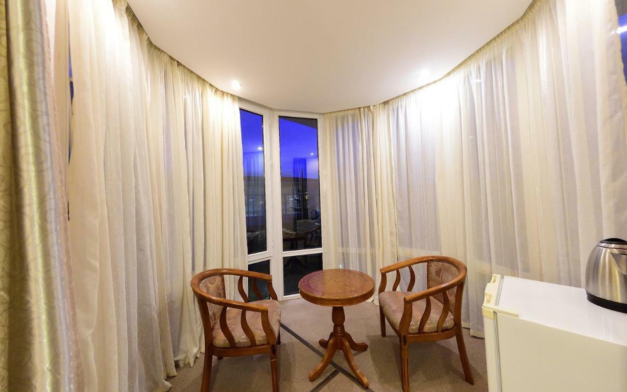 Zlata Inn Tamchy Ngoại thất bức ảnh